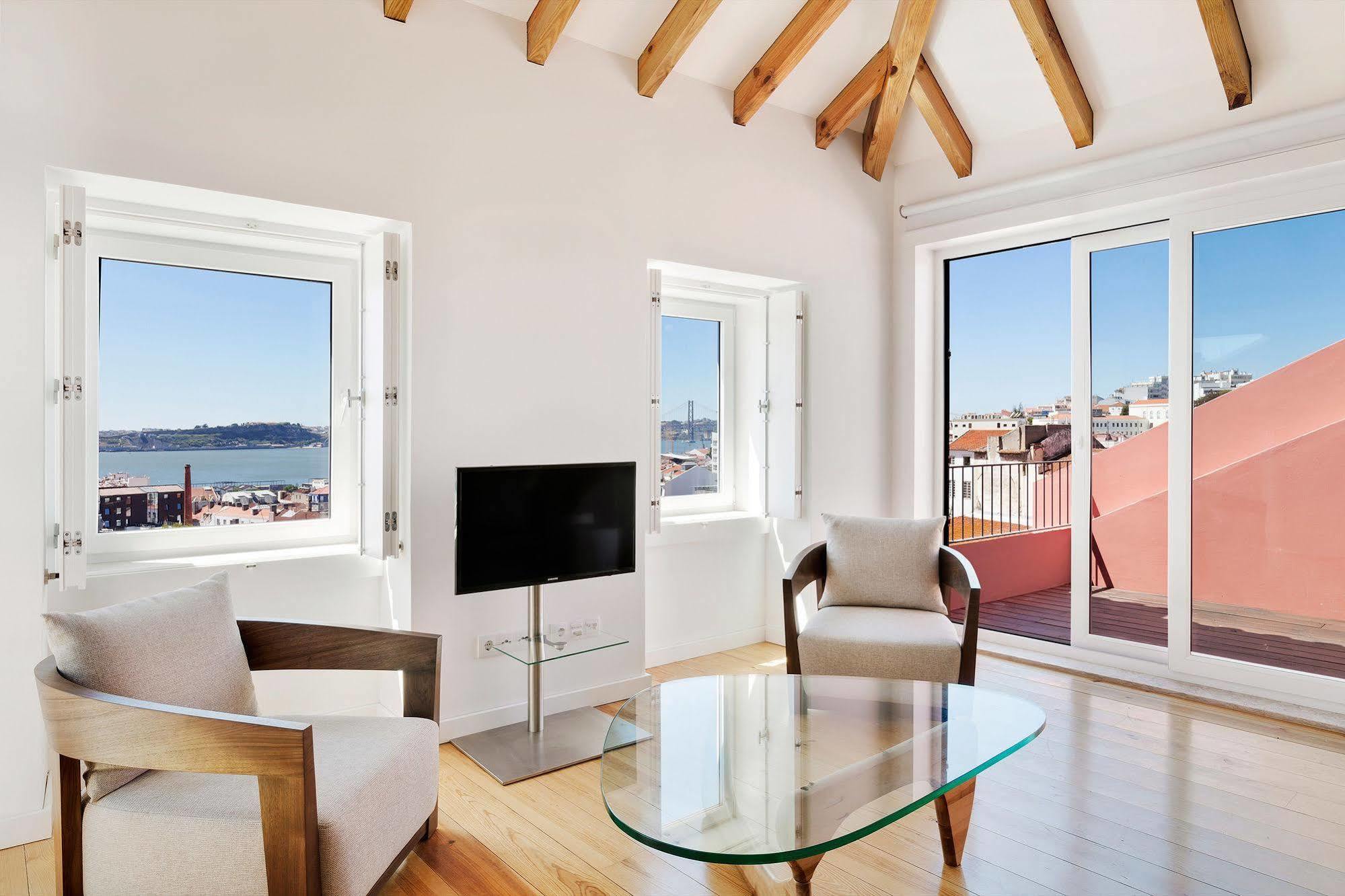 Hello Lisbon Sao Bento Boutique Apartments Exterior photo