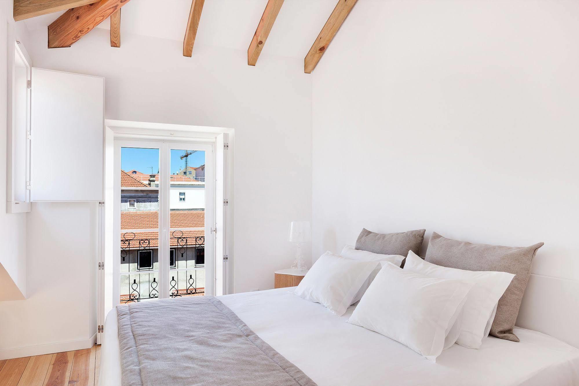 Hello Lisbon Sao Bento Boutique Apartments Exterior photo
