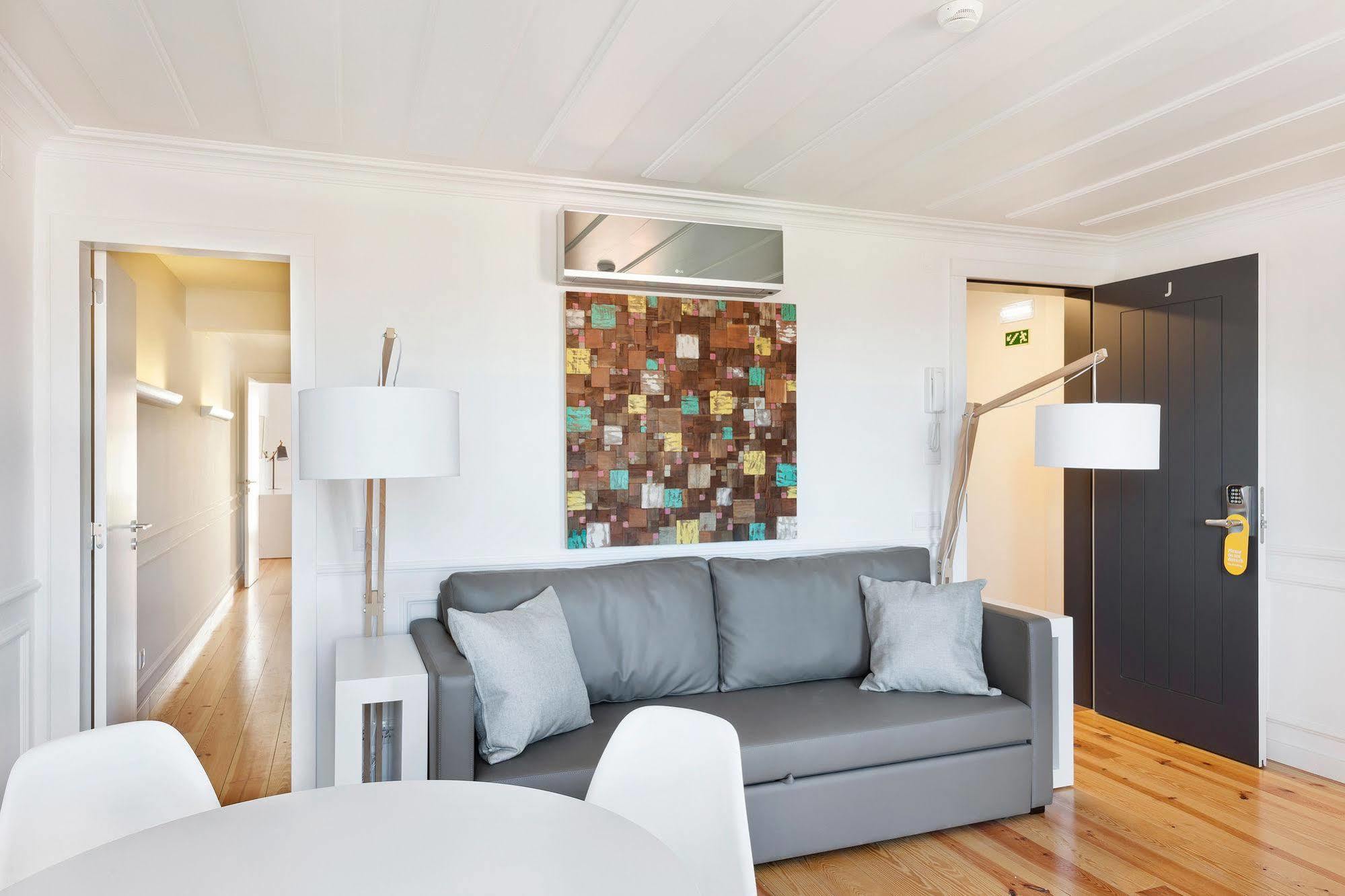Hello Lisbon Sao Bento Boutique Apartments Exterior photo